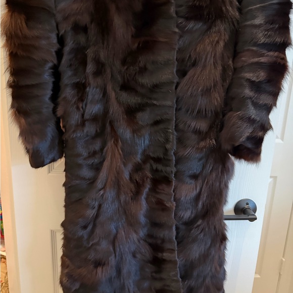 Luxurious Dark Brown Real Mink Fur with Fox Coat - Picture 8 of 15